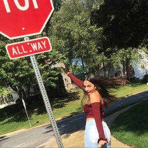 Meet your Posher, Marisa